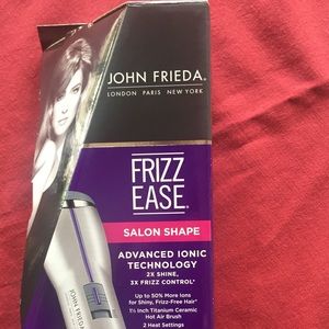 Frizz Ease dryer/brush combo